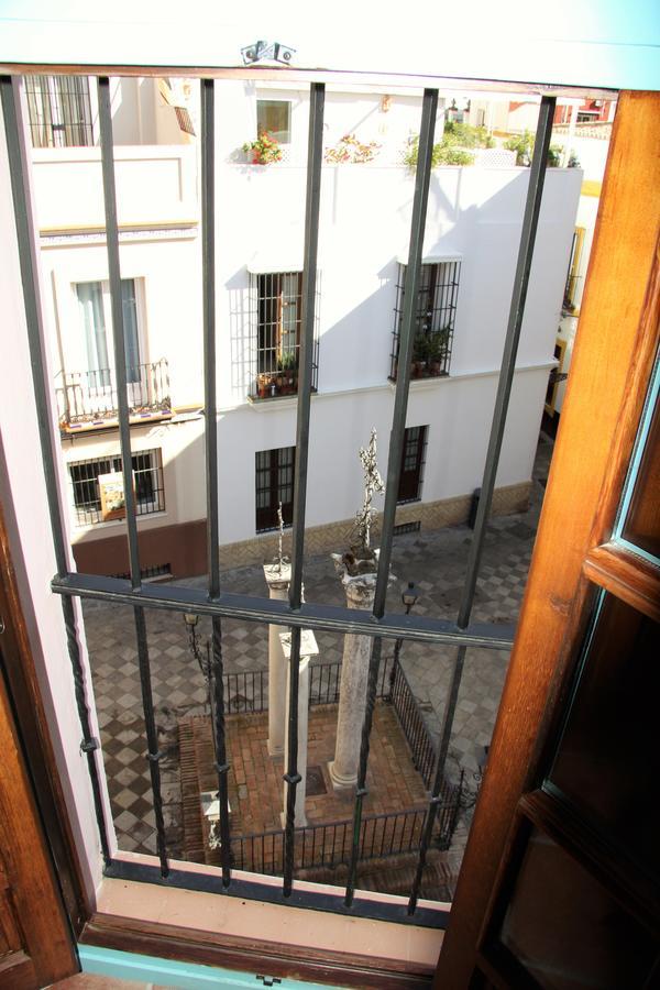 Hotel Patio De Las Cruces Севиля Екстериор снимка