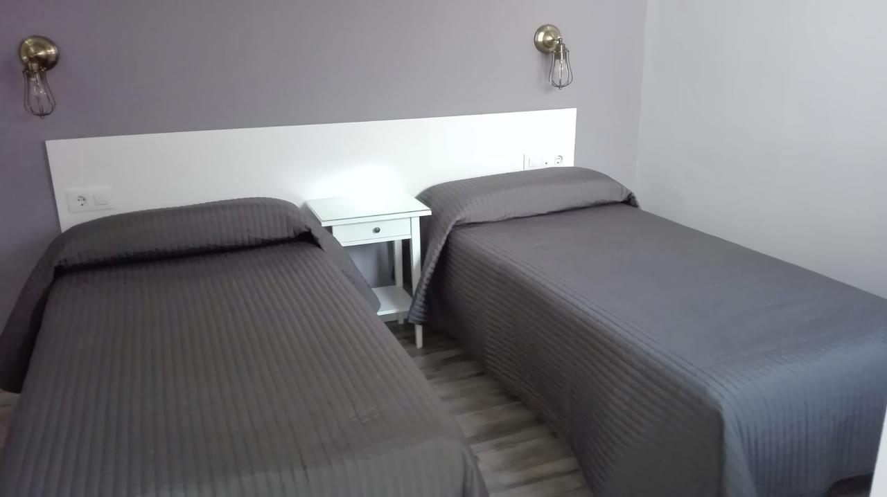 Hotel Patio De Las Cruces Севиля Екстериор снимка