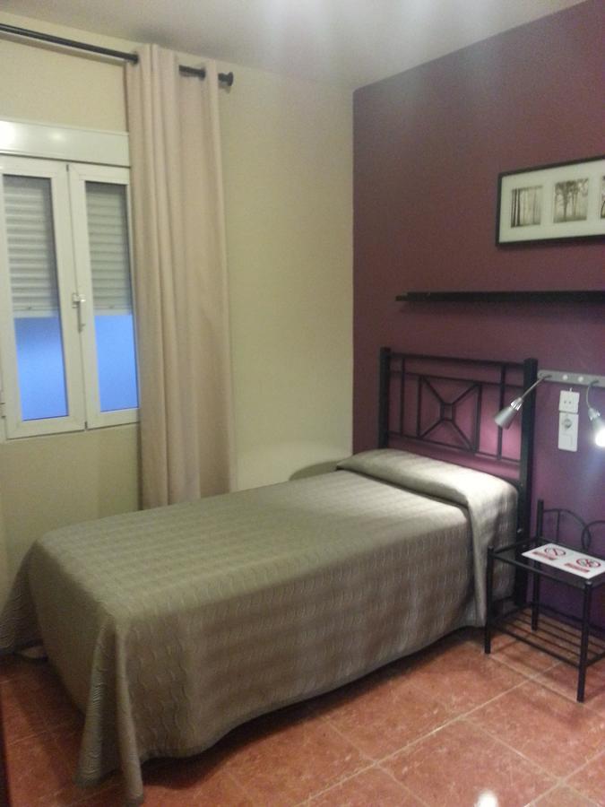 Hotel Patio De Las Cruces Севиля Екстериор снимка